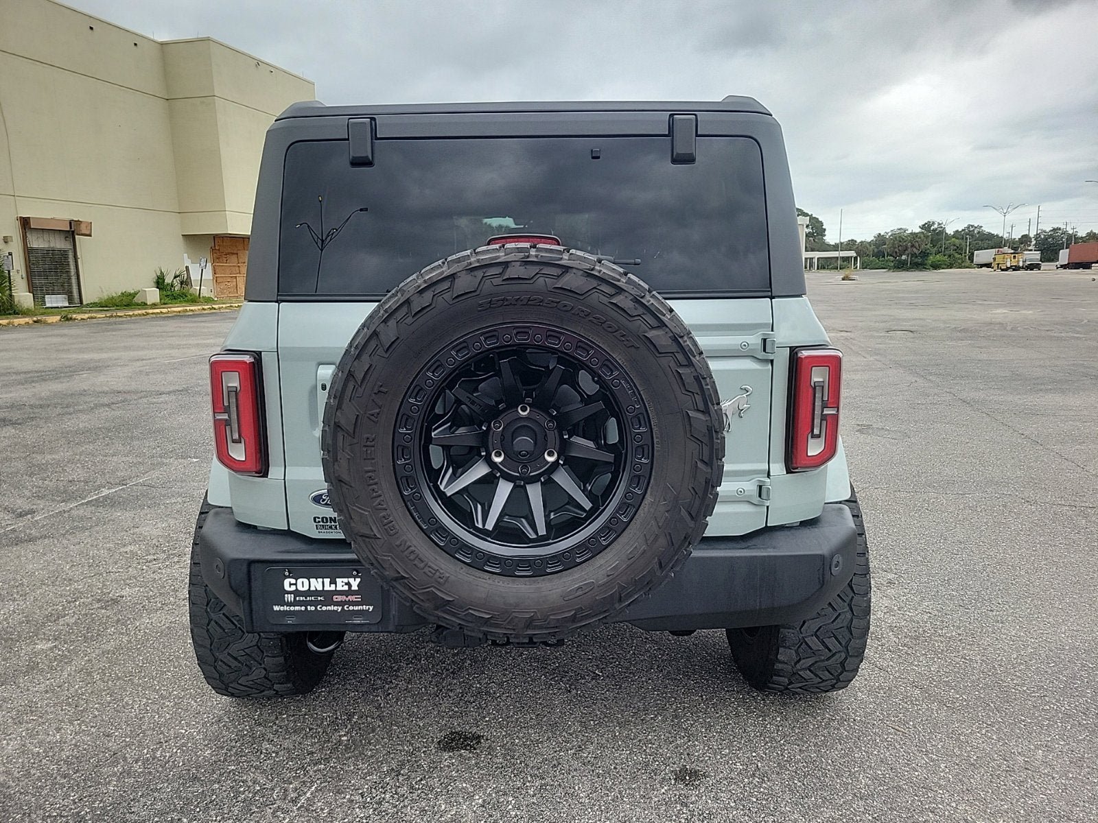 Used 2022 Ford Bronco Outer Banks AWD/4WD image 7