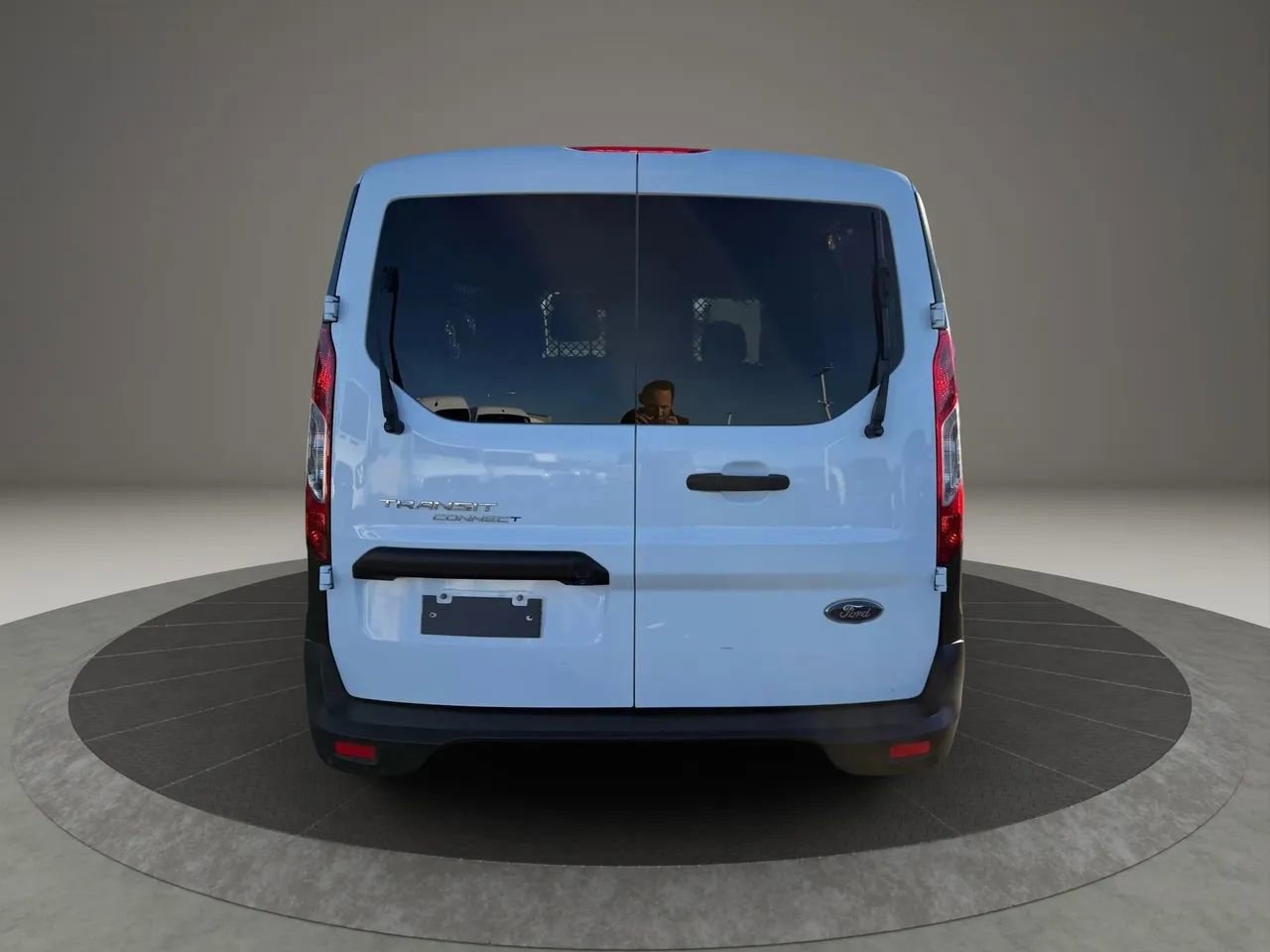 Used 2022 Ford Transit Connect XL image 5