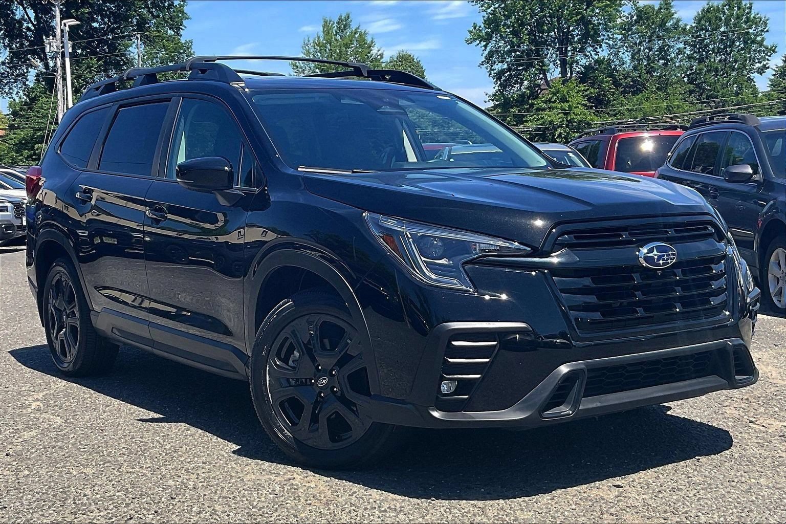 Certified 2025 Subaru Ascent Bronze Edition AWD/4WD image 2