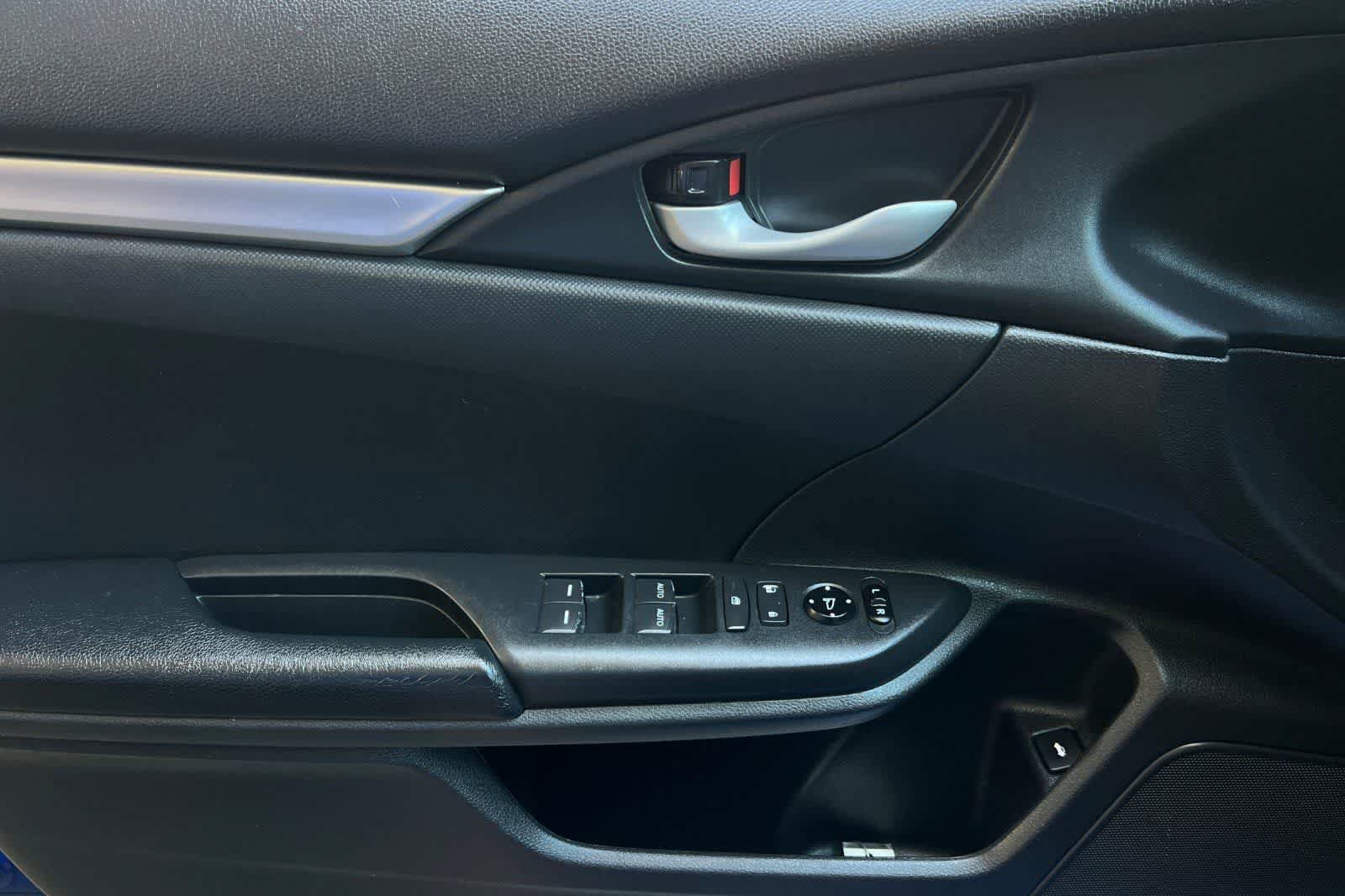 Used 2019 Honda Civic Sport image 13