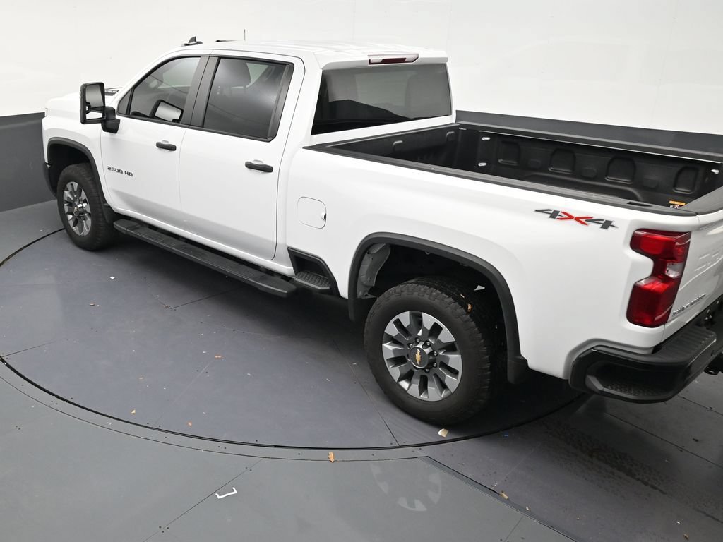 Used 2025 Chevrolet Silverado 2500 Custom w/ Custom Value Package AWD/4WD image 13