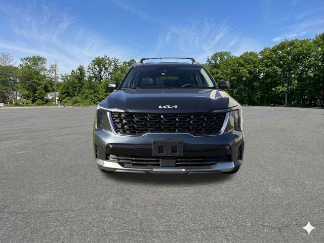 Used 2024 Kia Sorento S w/ Panoramic Sunroof Package AWD/4WD image 3