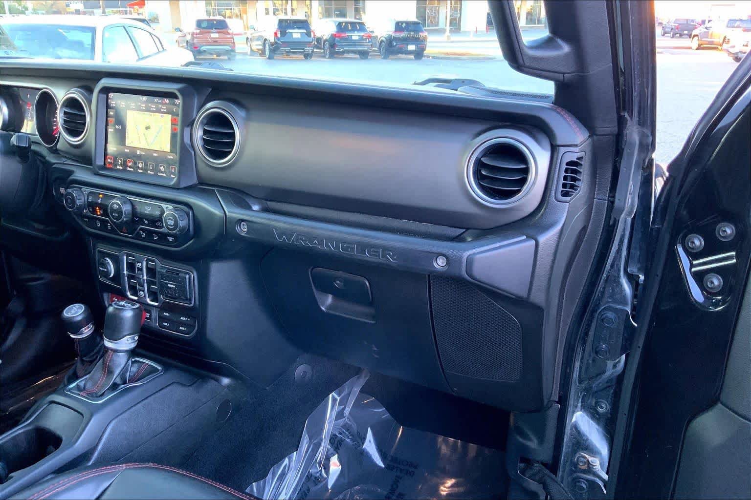 Used 2019 Jeep Wrangler Unlimited Rubicon image 18