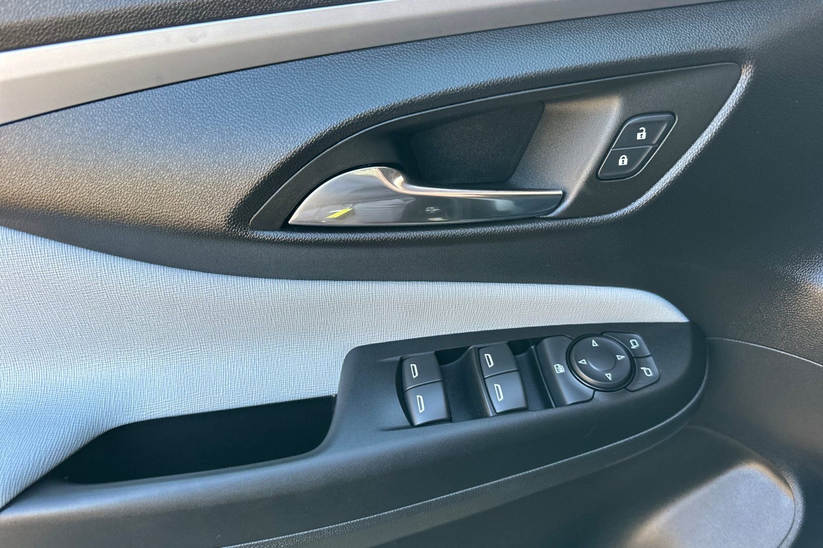 Certified 2024 Buick Envista Preferred w/ Advanced Safety Package image 11