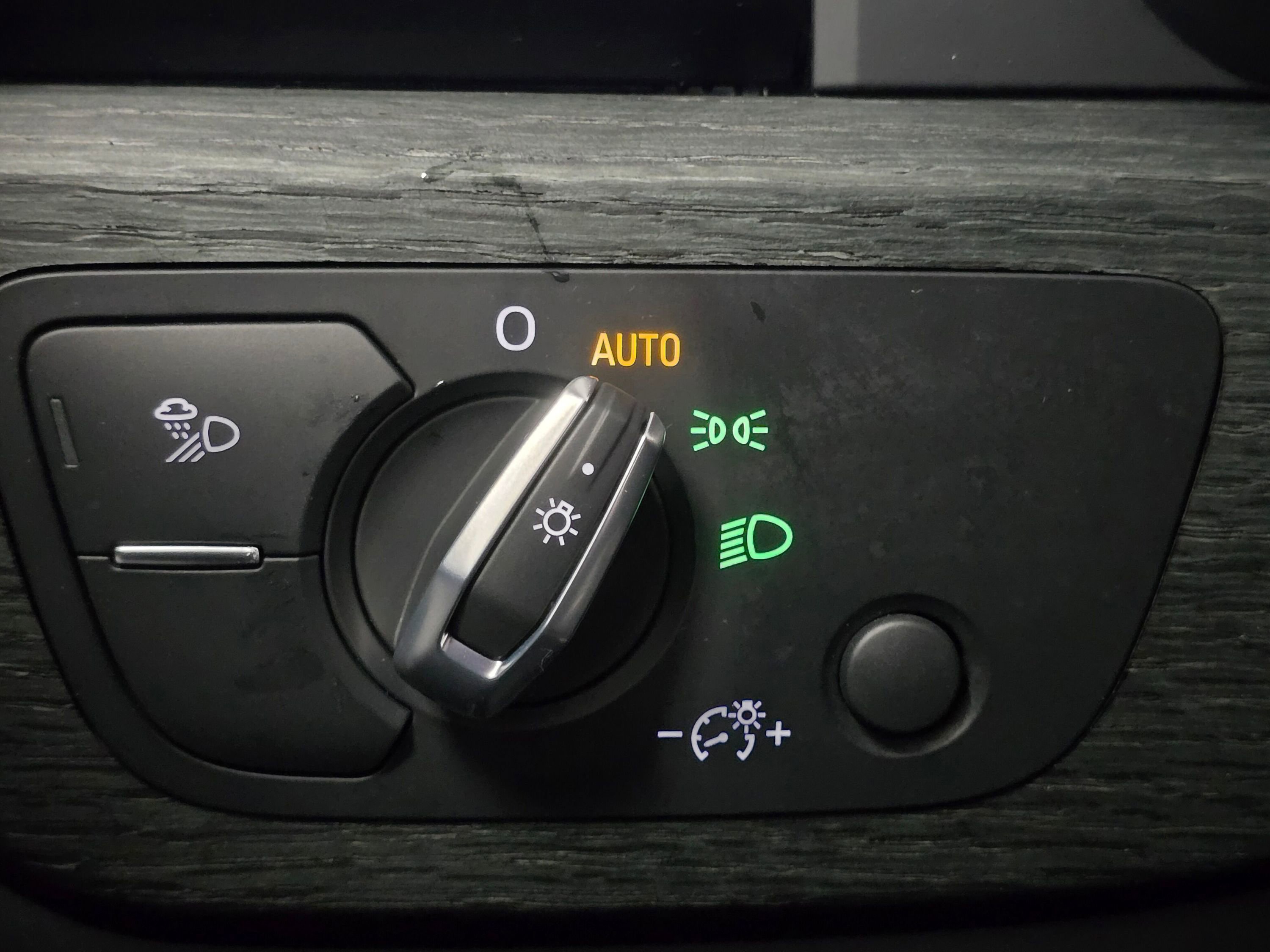 Used 2022 Audi A4 2.0T Premium Plus w/ Premium Plus Package image 40