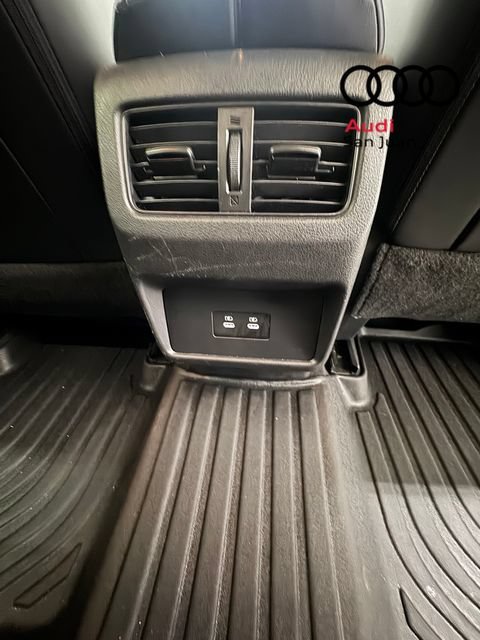 Used 2024 Nissan Rogue SV w/ SV Premium Package FWD image 29