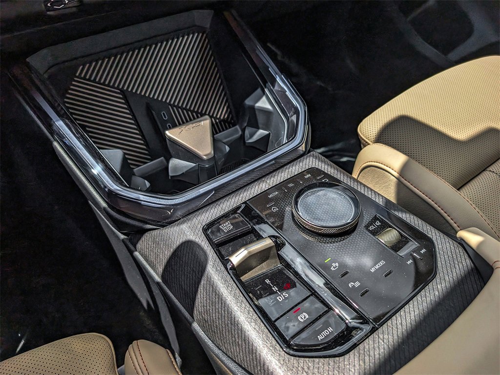 New 2025 BMW X3 xDrive30i w/ Convenience Package image 30