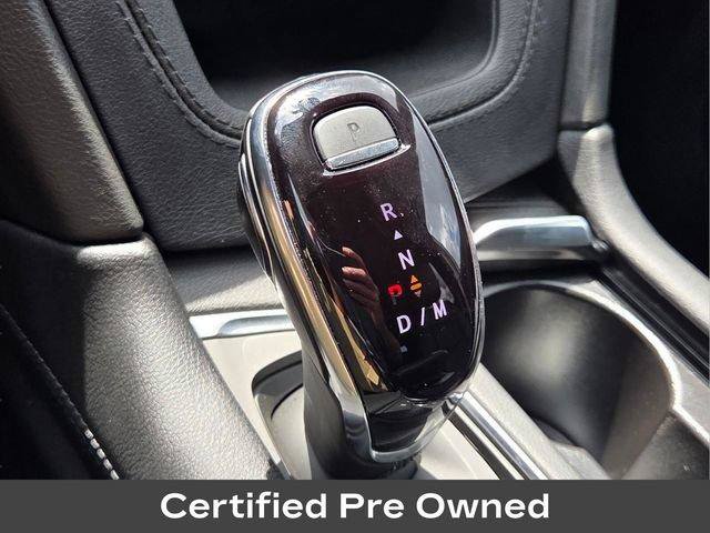 Certified 2024 Cadillac XT6 Luxury FWD image 28