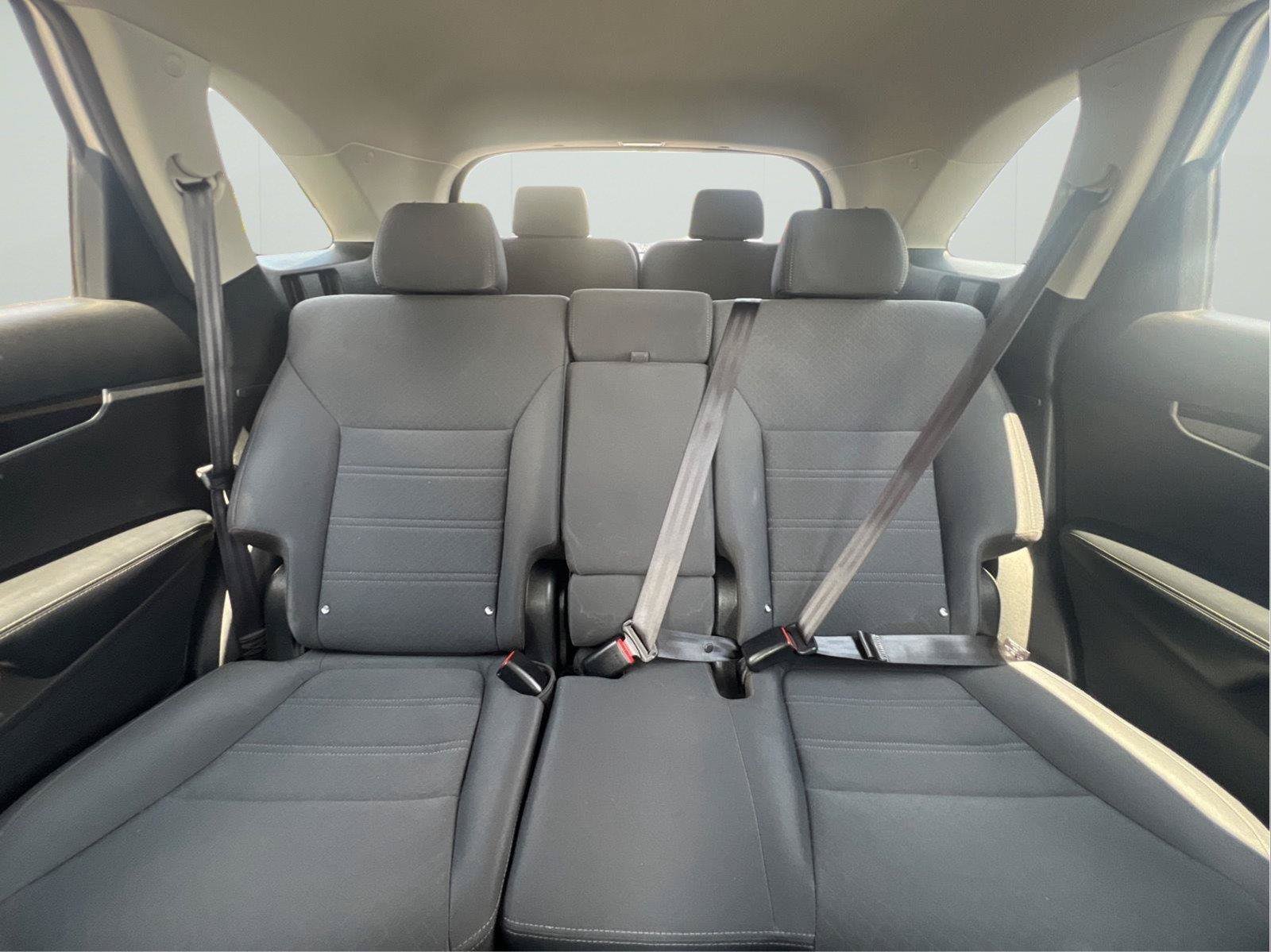 Used 2020 Kia Sorento LX FWD image 12