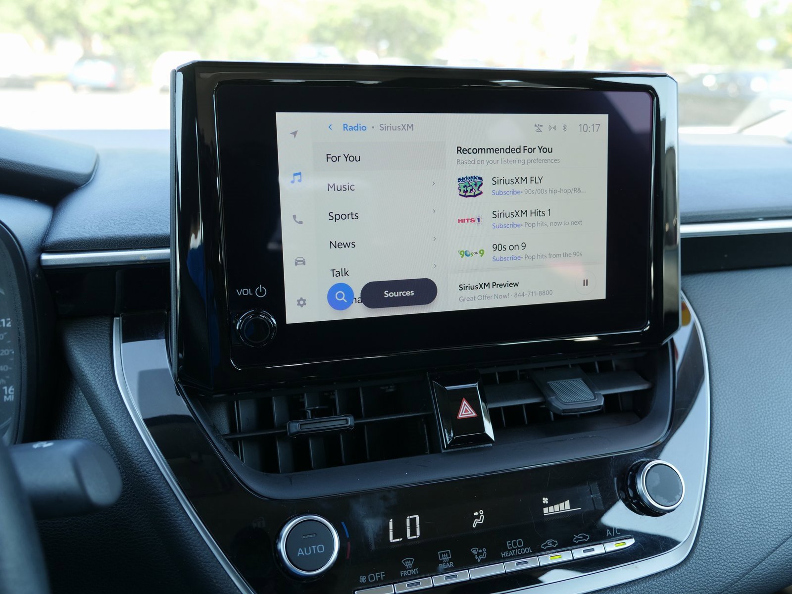 Used 2024 Toyota Corolla LE image 24