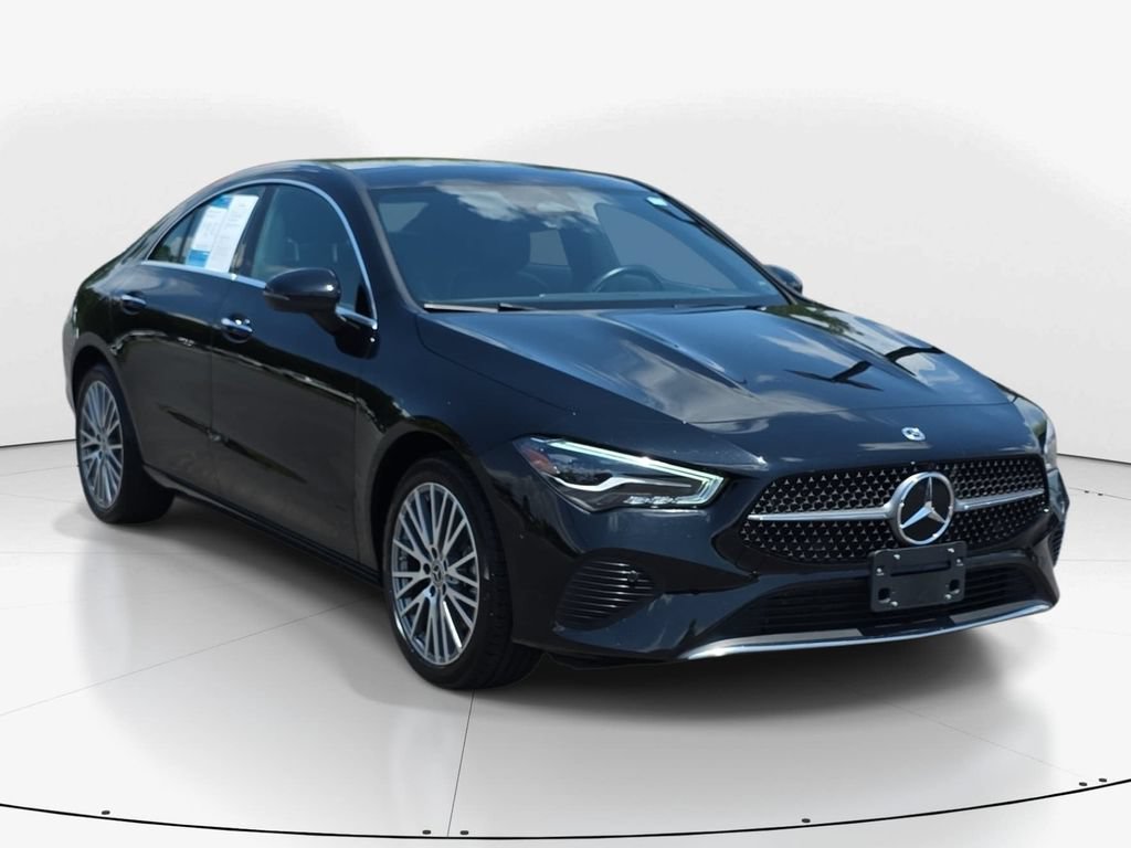 Used 2025 Mercedes-Benz CLA 250 image 3