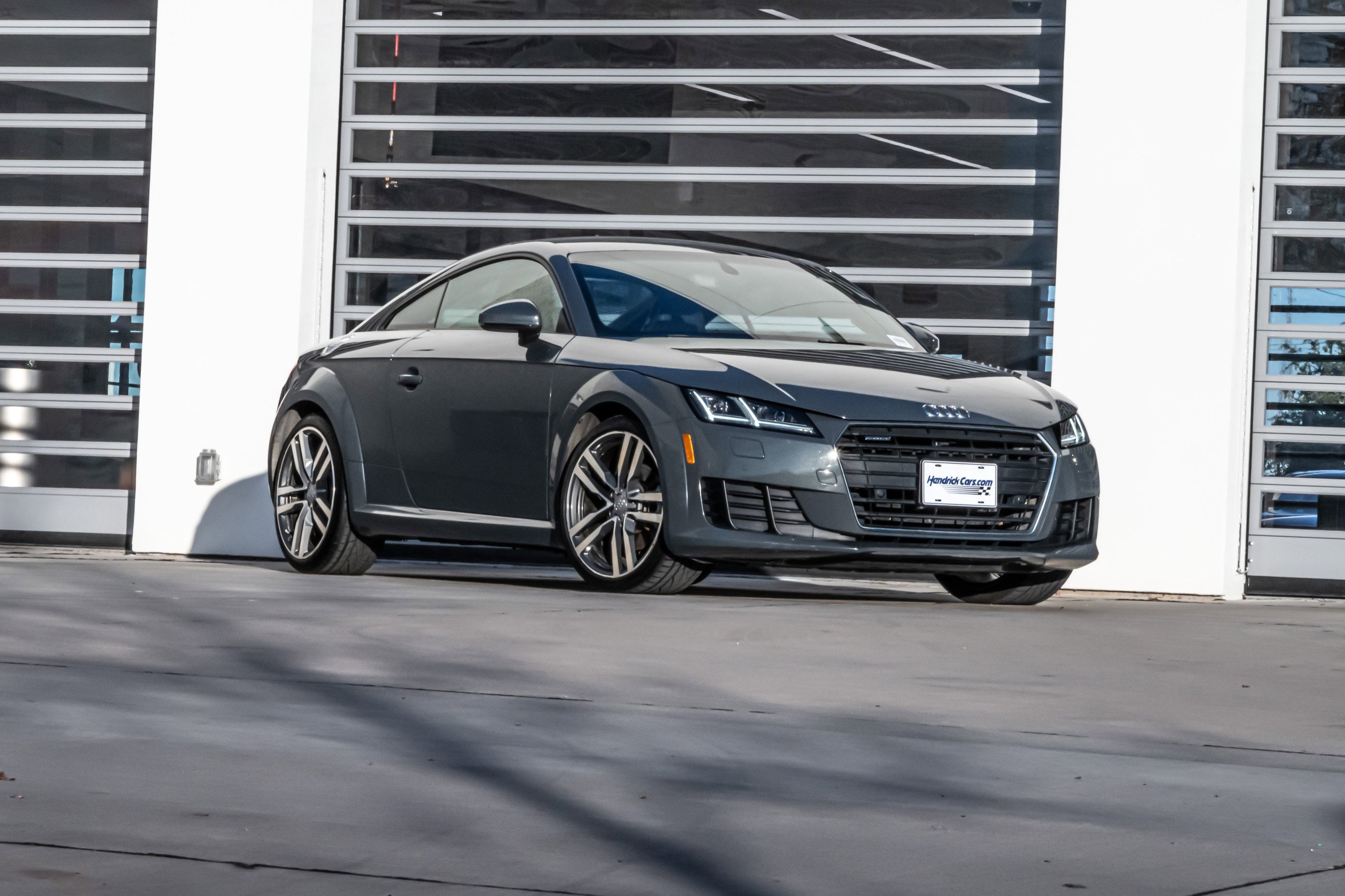 Used 2017 Audi TT 2.0T image 2