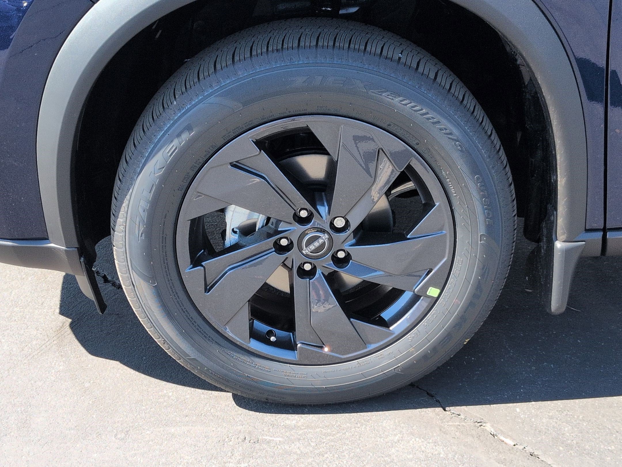 New 2026 Nissan Rogue SV image 9