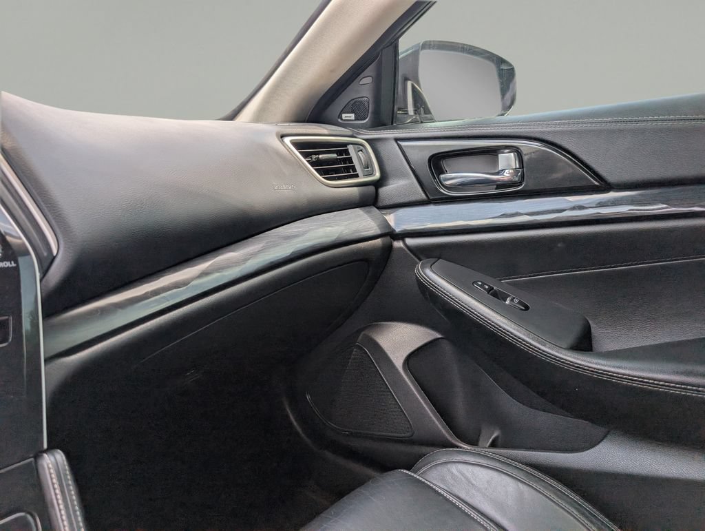 Certified 2019 Nissan Maxima Platinum FWD image 31