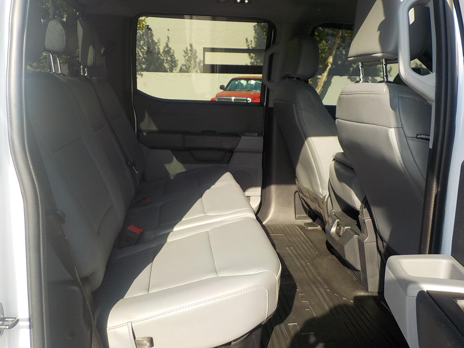 Used 2024 Ford F250 XL w/ XL Driver Assist Package AWD/4WD image 17