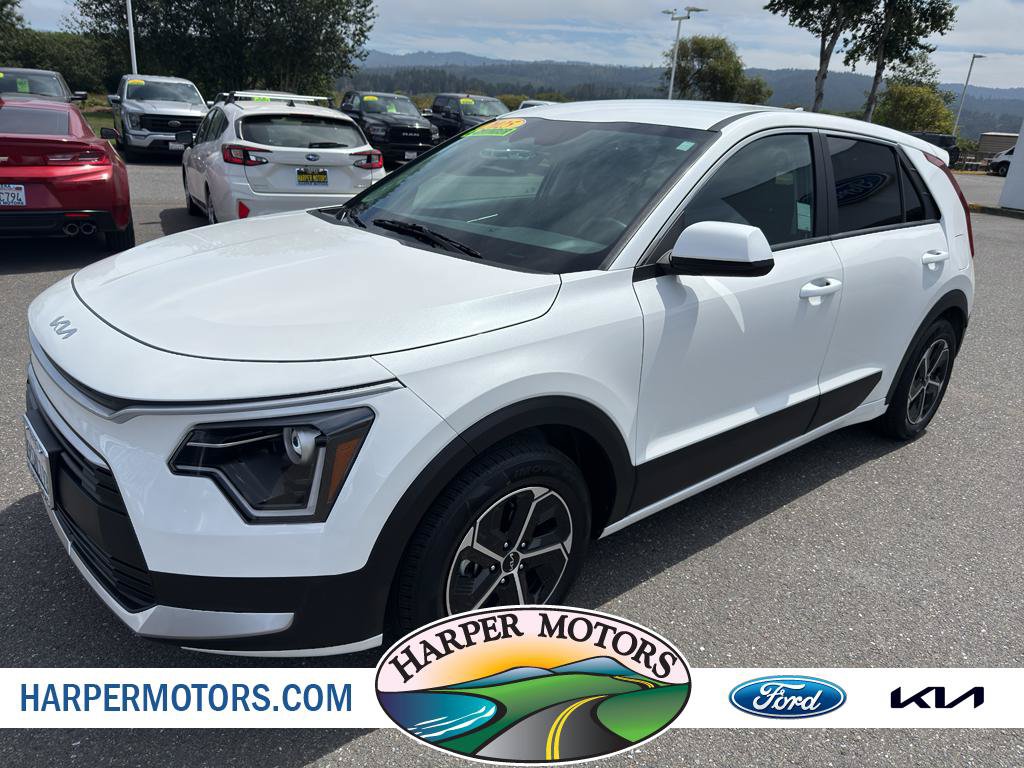 Used 2025 Kia Niro LX