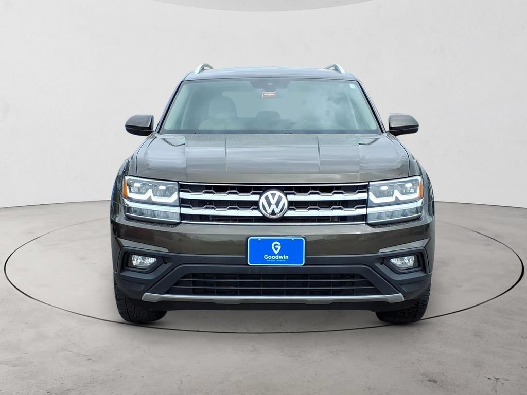 Used 2019 Volkswagen Atlas SE w/ Towing Package AWD/4WD image 2