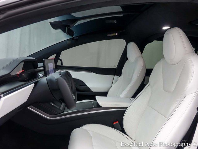 Used 2022 Tesla Model X Plaid AWD/4WD image 13
