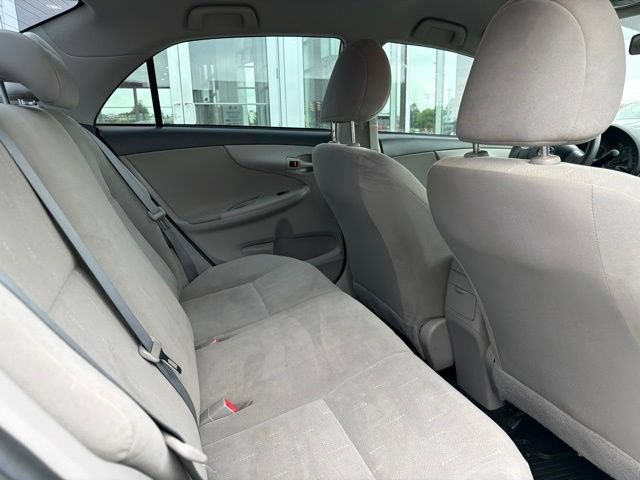 Used 2012 Toyota Corolla L FWD image 21