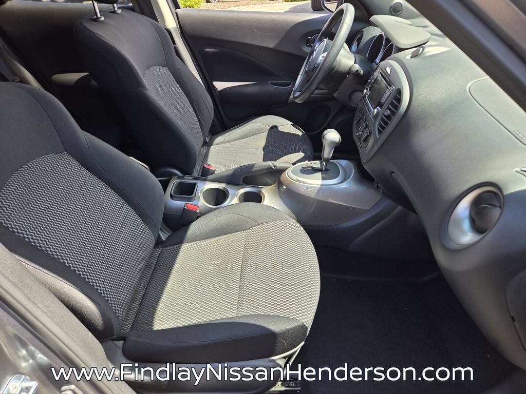 Used 2017 Nissan Juke S FWD image 15