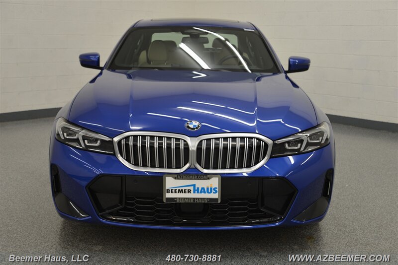 Used 2024 BMW 330i Sedan w/ M Sport Package RWD image 5