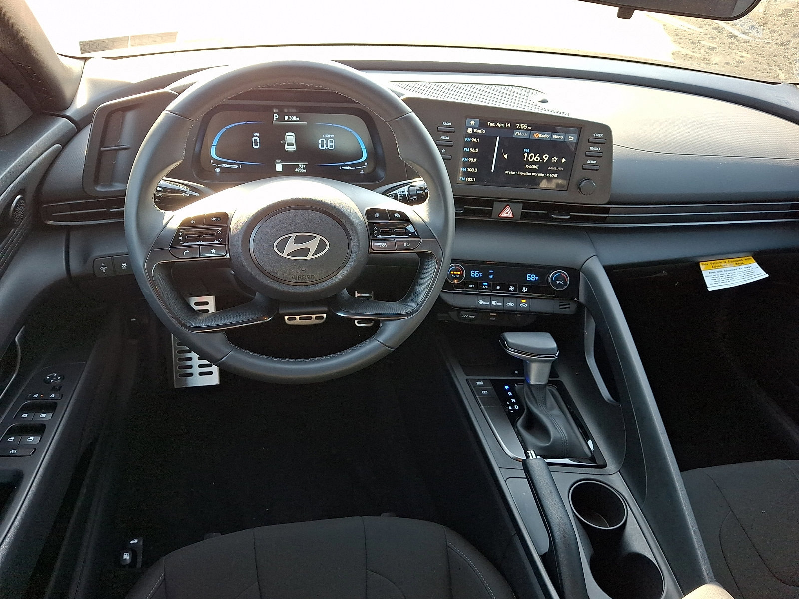 Certified 2025 Hyundai Elantra Sport FWD image 11