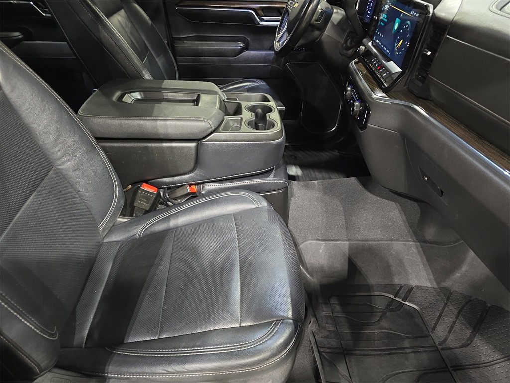 Used 2023 Chevrolet Silverado 1500 LT image 10