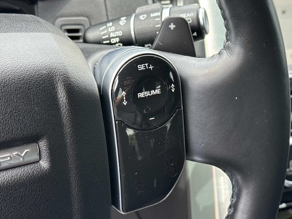 Used 2019 Land Rover Discovery HSE AWD/4WD image 26