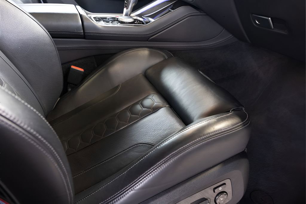 Used 2021 BMW X6 M w/ Competition Package image 87