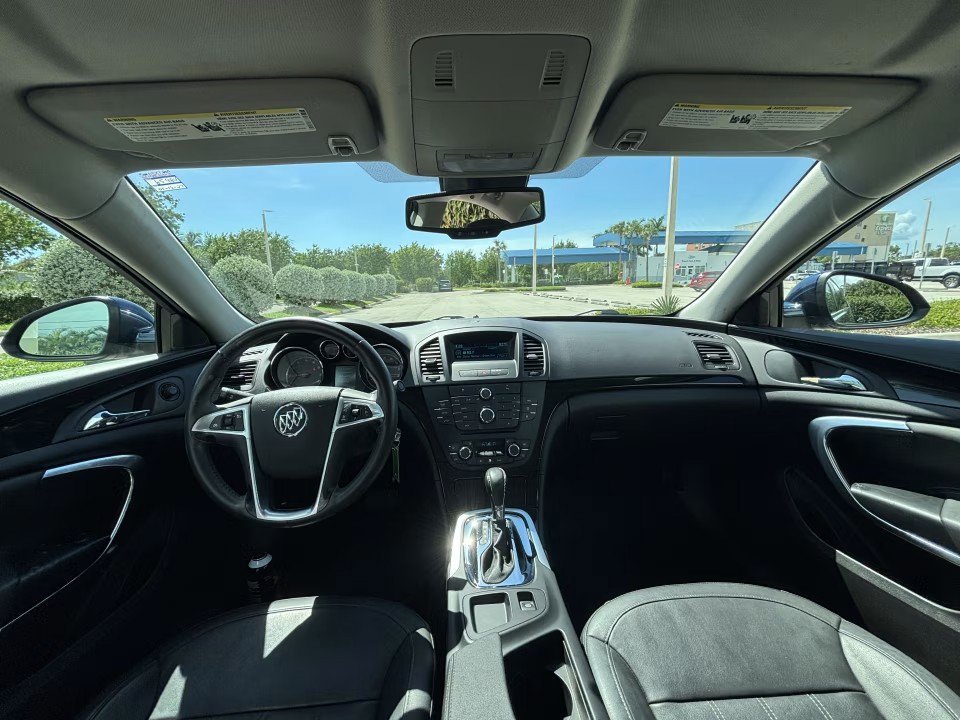 Used 2011 Buick Regal CXL w/ RL3 Preferred Equipment Group FWD image 13