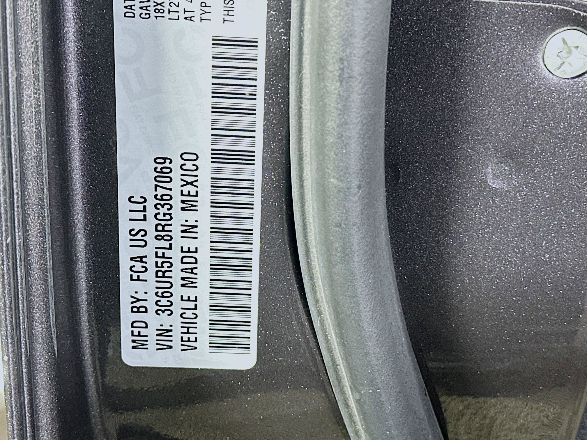 Used 2024 RAM 2500 Laramie image 12