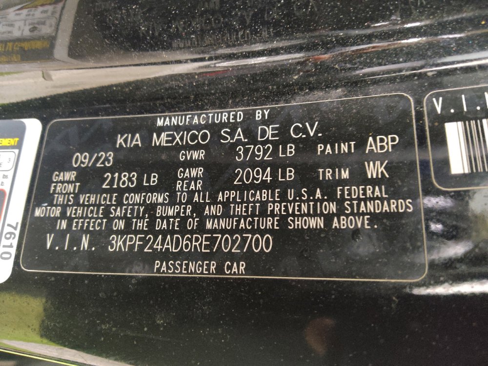 Used 2024 Kia Forte LXS FWD image 33