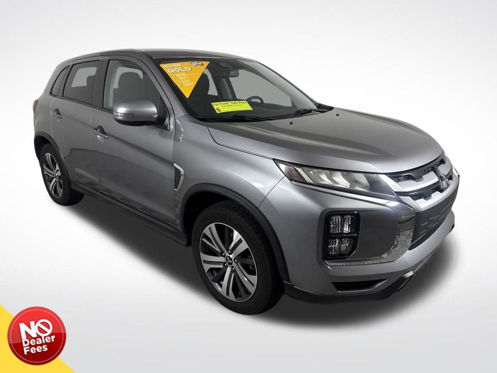Used 2021 Mitsubishi Outlander Sport SE image 1