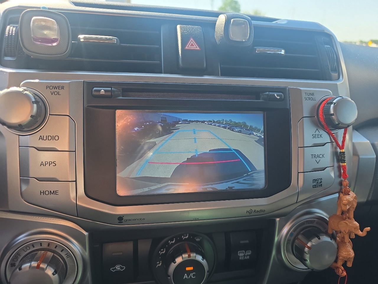 Used 2015 Toyota 4Runner SR5 Premium RWD image 14