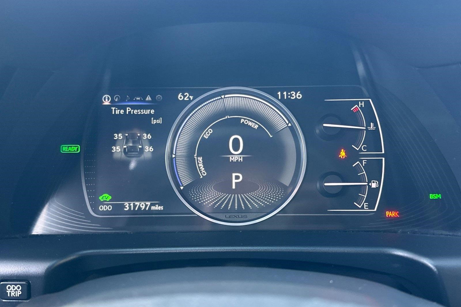 Used 2025 Lexus ES 300h w/ Premium Package image 20