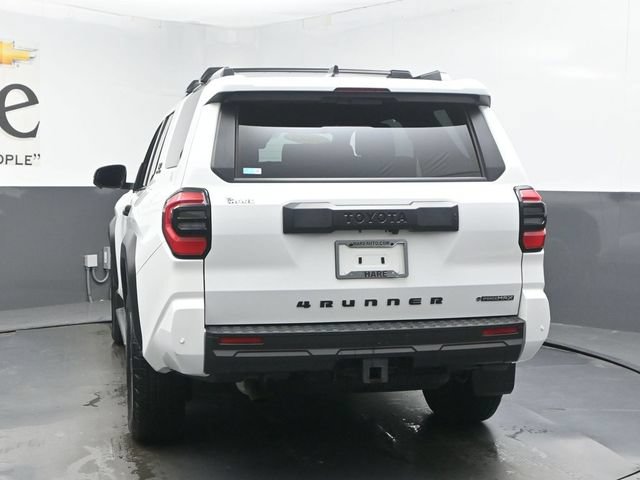Used 2025 Toyota 4Runner TRD Off-Road Premium AWD/4WD image 36