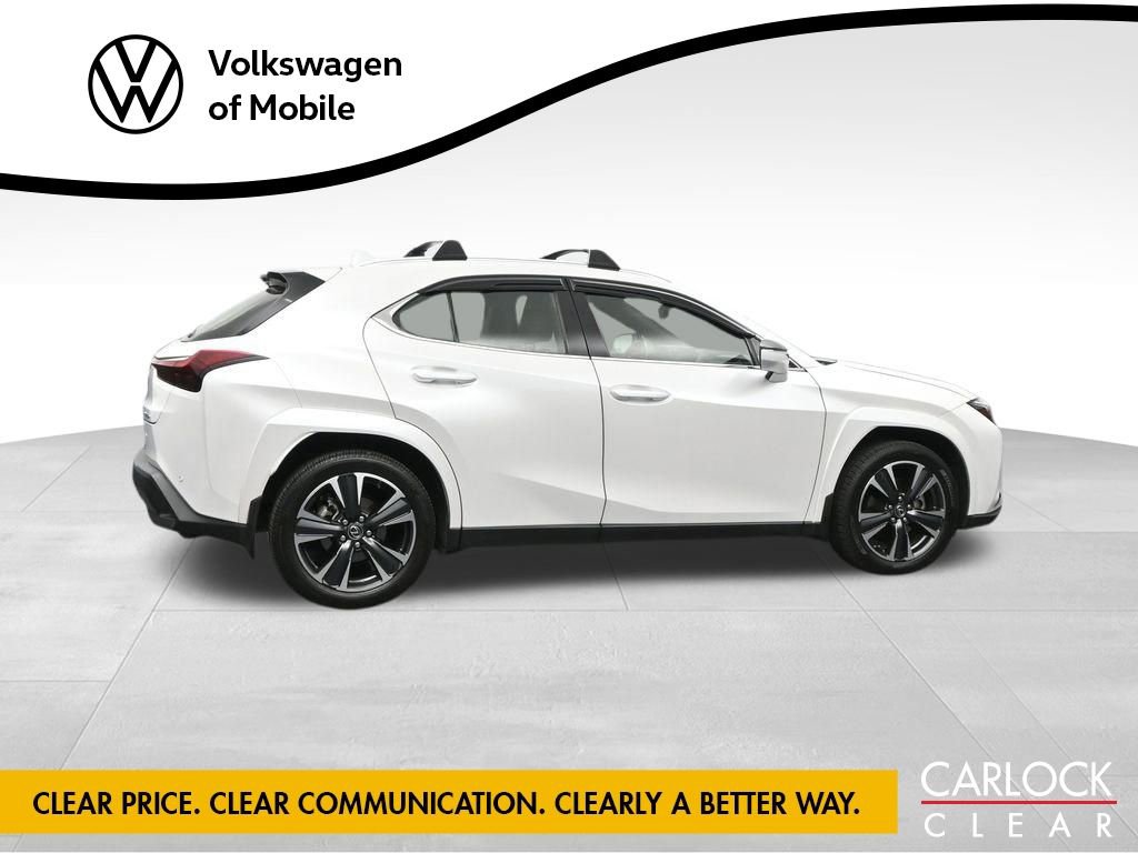 Used 2023 Lexus UX 250h FWD w/ Premium Package image 4