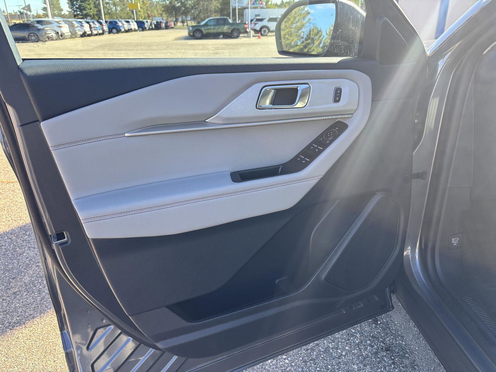New 2026 Ford Explorer Active image 18