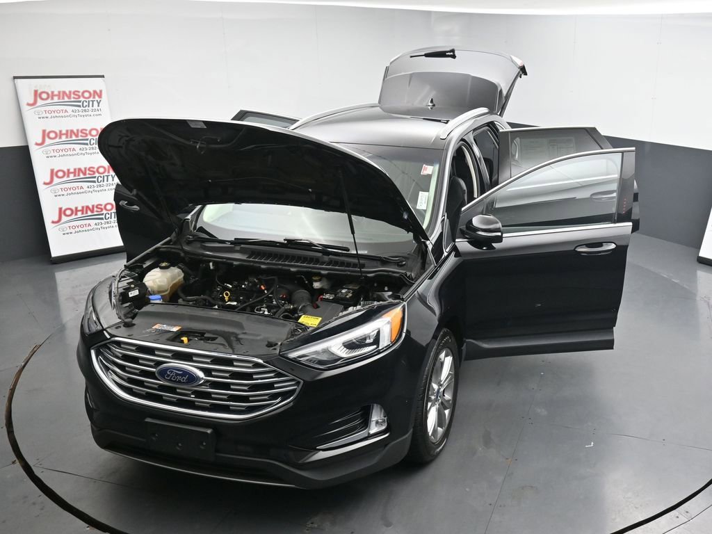 Used 2019 Ford Edge Titanium w/ Cargo Accessory Package image 44
