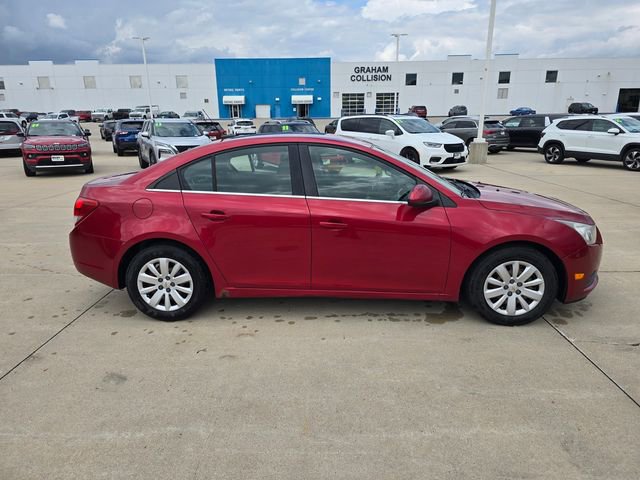 Used 2011 Chevrolet Cruze LT FWD image 8