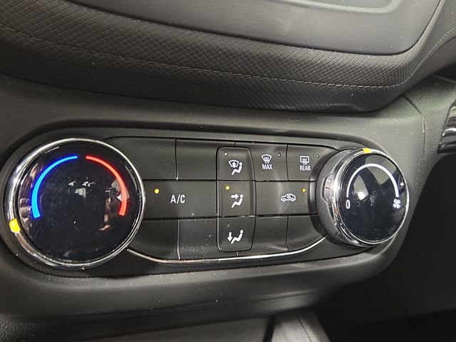 Used 2021 Chevrolet TrailBlazer LS FWD image 19