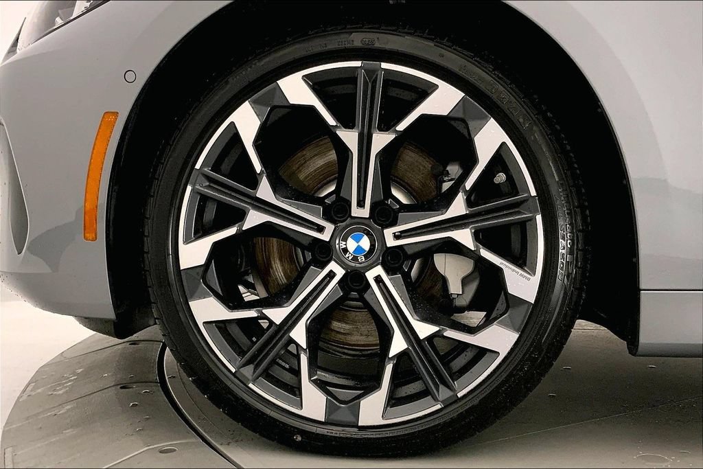 New 2026 BMW 430i xDrive Coupe w/ Premium Package AWD/4WD image 9
