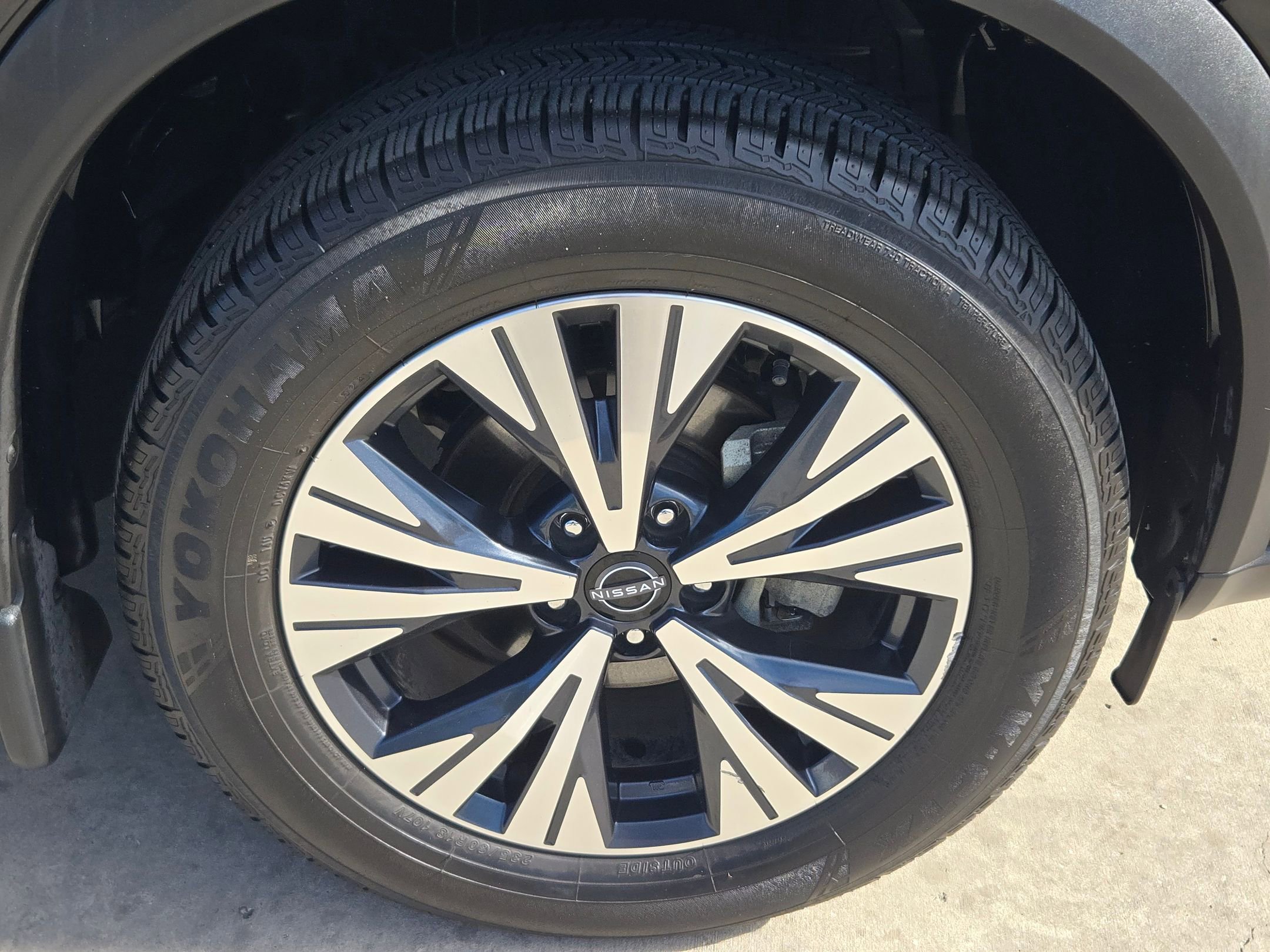 Certified 2023 Nissan Rogue SV image 30