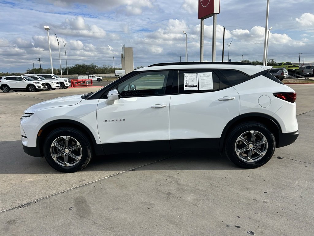Used 2024 Chevrolet Blazer LT image 4