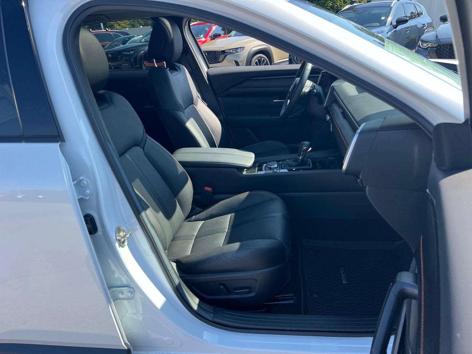 Certified 2026 MAZDA CX-50 AWD 2.5 S w/ Weather Package image 39