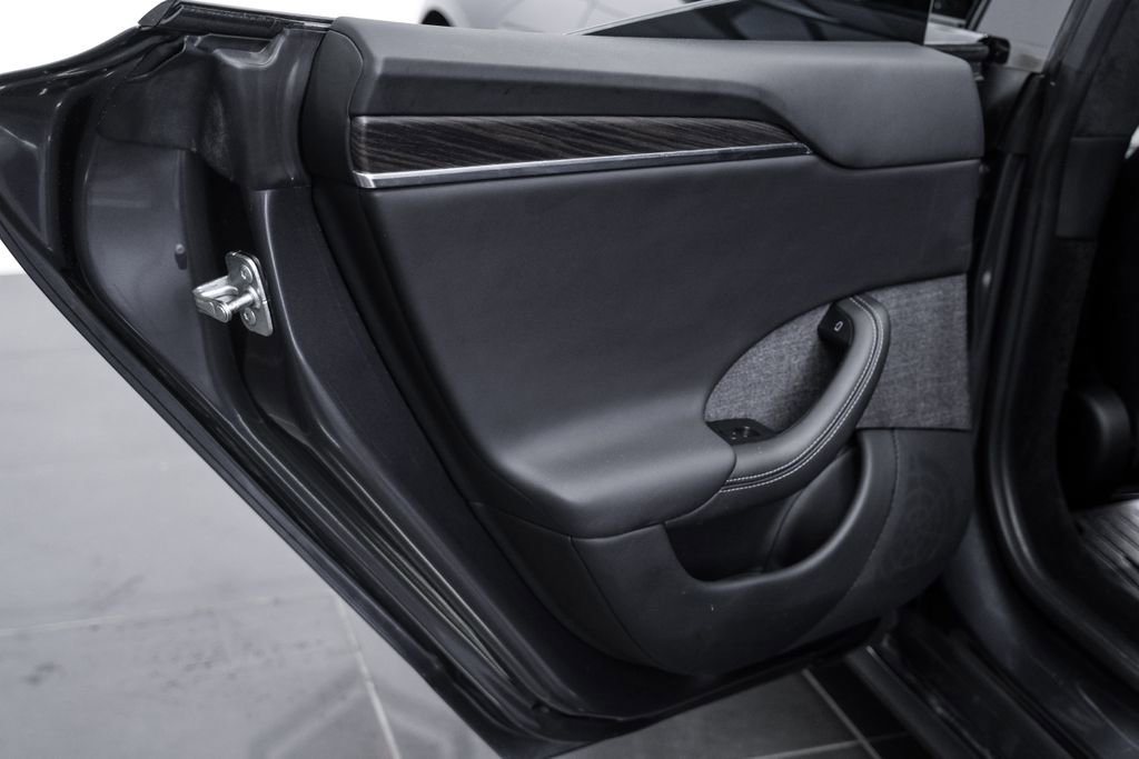 Used 2023 Tesla Model S image 50