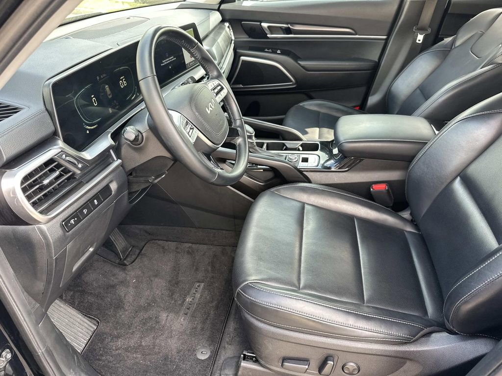 Used 2024 Kia Telluride S w/ S Sunroof Package image 12