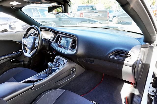 Used 2019 Dodge Challenger SRT Hellcat Redeye image 13