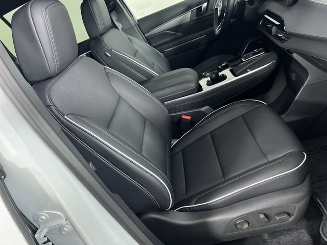 Certified 2026 Buick Enclave Preferred FWD image 28
