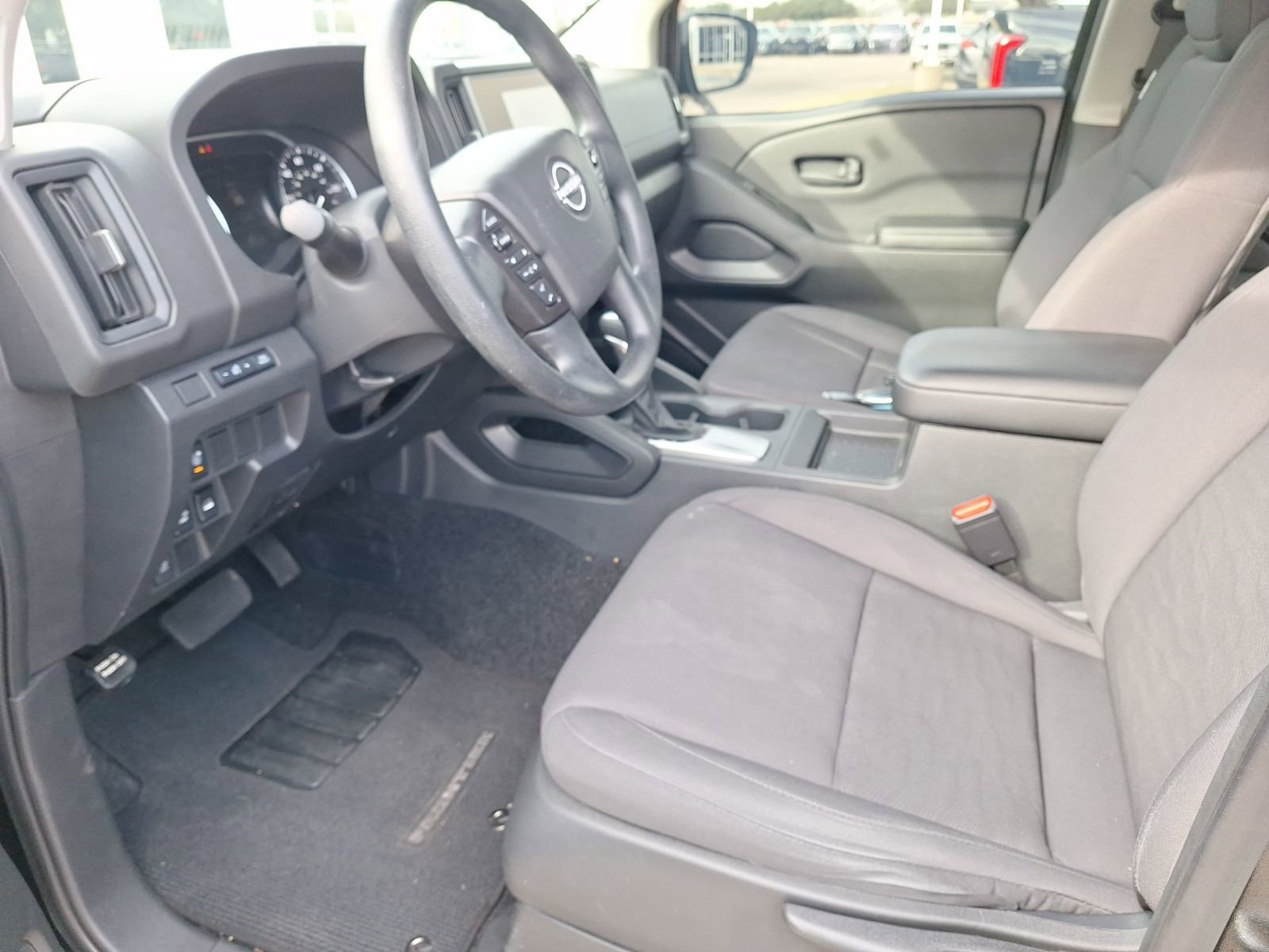 Used 2025 Nissan Frontier S image 14